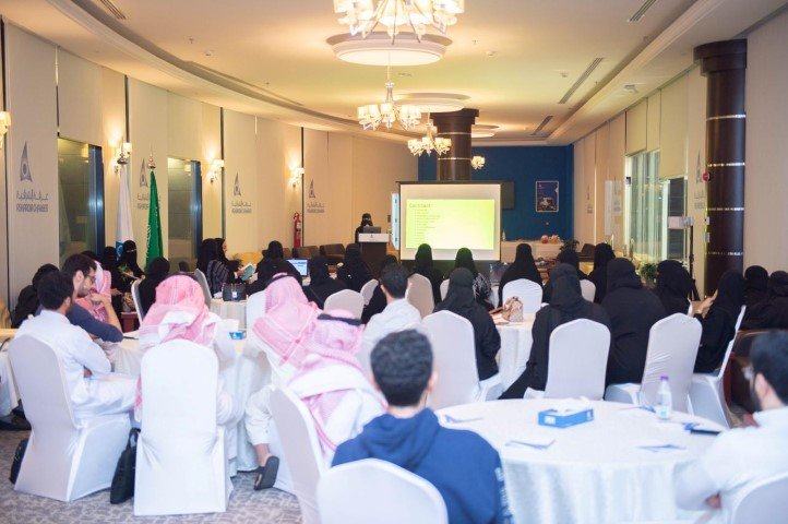 متخصص يؤكد ضرورة دراسة الفكرة قبل بدء أي مشروع صناعي