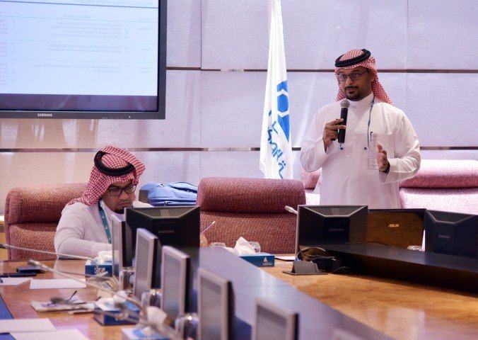الأمير سعود بن نايف يستقبل رئيس وأعضاء صندوق المناسبات بغرفة الشرقية