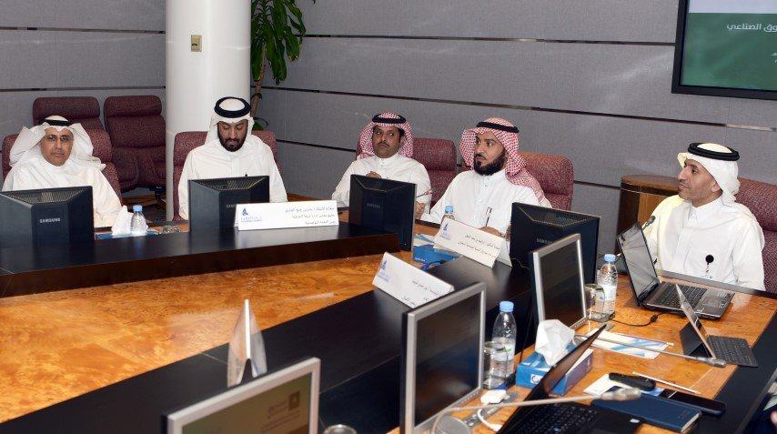 الصندوق الصناعي  يؤكد دعمه للقطاعات غير الصناعية بعد صدور اللوائح المنظمة