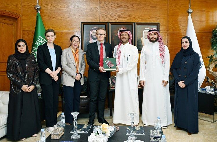 First Vice Chairman of Asharqia Chamber Meets with German Ambassador to the Kingdom