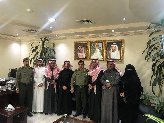 لجنة المقاولين تبحث سبل التعاون مع "جوازات الشرقية"