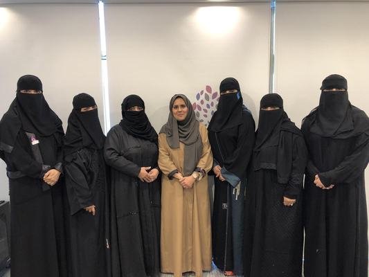 "منشآت"  تستعرض أوجه دعم قطاع المشاغل والمراكز النسائية بغرفة الشرقية