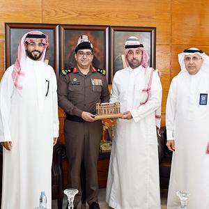 رئيس غرفة الشرقية يلتقي مدير مرور المنطقة لبحث دعم قطاع الأعمال وتيسير النقل اللوجستي