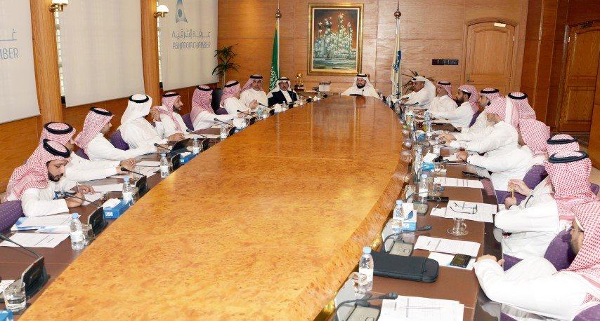 لجنة الصناعة والطاقة تستعرض استضافة الشرقية لفعاليات معرض البترول والغاز