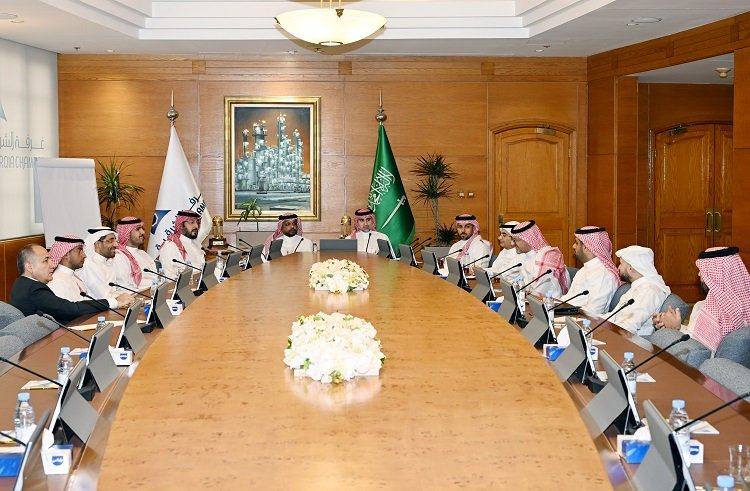 ​السحيمي رئيساً للجنة المالية والكريديس نائباً للرئيس