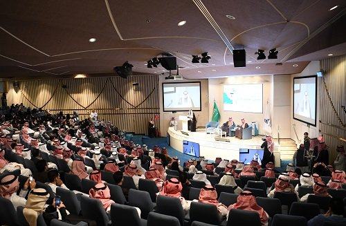 مستقبل الأعمال التجارية على طاولة فعاليات المنتدى التجاري