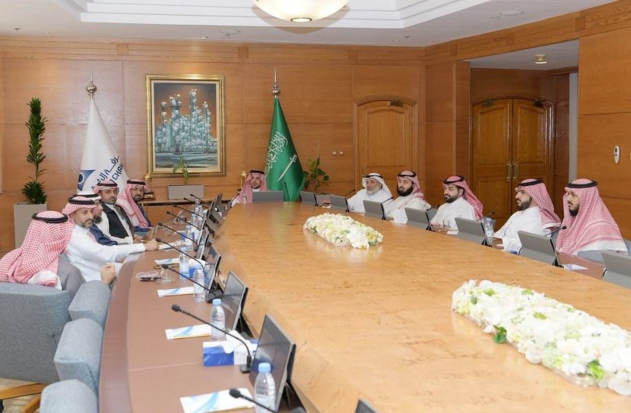 لجنة الأوقاف تعقد اجتماعها الدوري برئاسة عضو مجلس إدارة الغرفة الحماد