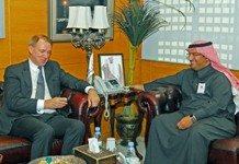 النعيم يلتقى السفير الهولندي في المملكة