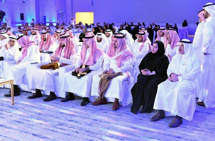 وزير التجارة والاستثمار يستعرض المحفزات التجارية والاستثمارية لقطاع الاعمال بالشرقية