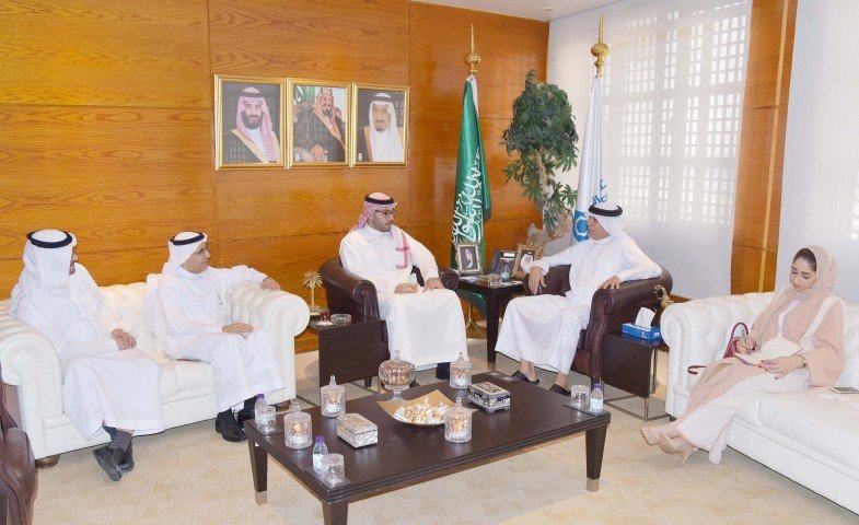 البوعلي يبحث اوجه التعاون مع غرفة تجارة وصناعة البحرين