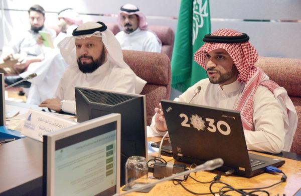 وزارة العمل تستعرض لائحة إدارة السلامة والصحة المهنية في ورشة عمل بغرفة الشرقية