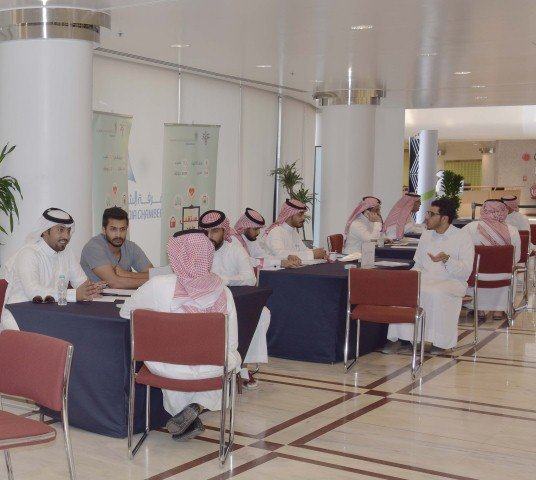 (هدف) وغرفة الشرقية تختتمان اللقاء الوظيفي لطالبي العمل في التخصصات الصحية