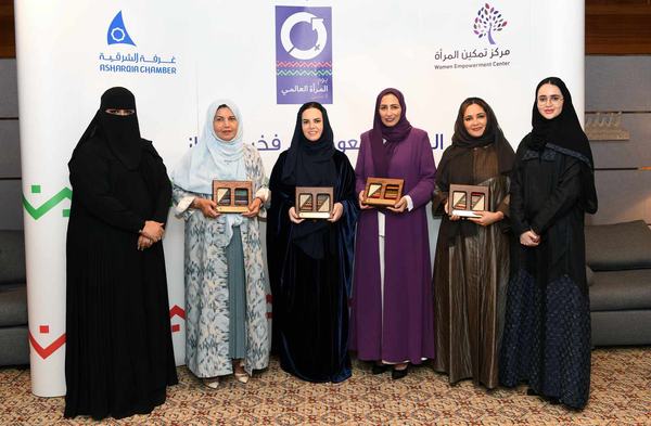 متخصصات: الشركات التي تعتمد على التنوع وتمكين المرأة تجذب المستثمرين