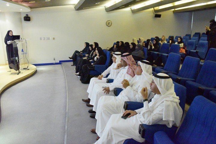 شابات أعمال الشرقية يستعرضن نتائج زيارتهن إلى إسبانيا