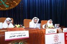 الدعوة الى منهج علمي شامل يتناول الجوانب الاقتصادية