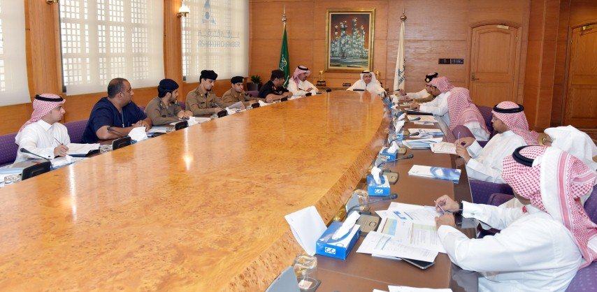 غرفة الشرقية تستعرض خطط حفل الاهالي والبرنامج الترفيهي بعيد الفطر السعيد