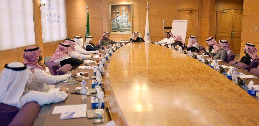 الحميدان رئيسا للجنة الموارد البشرية بغرفة الشرقية والسفير نائبا