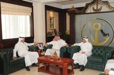 الراشد يشيد بدور ميناء الدمام في دعم الحركة التجارية